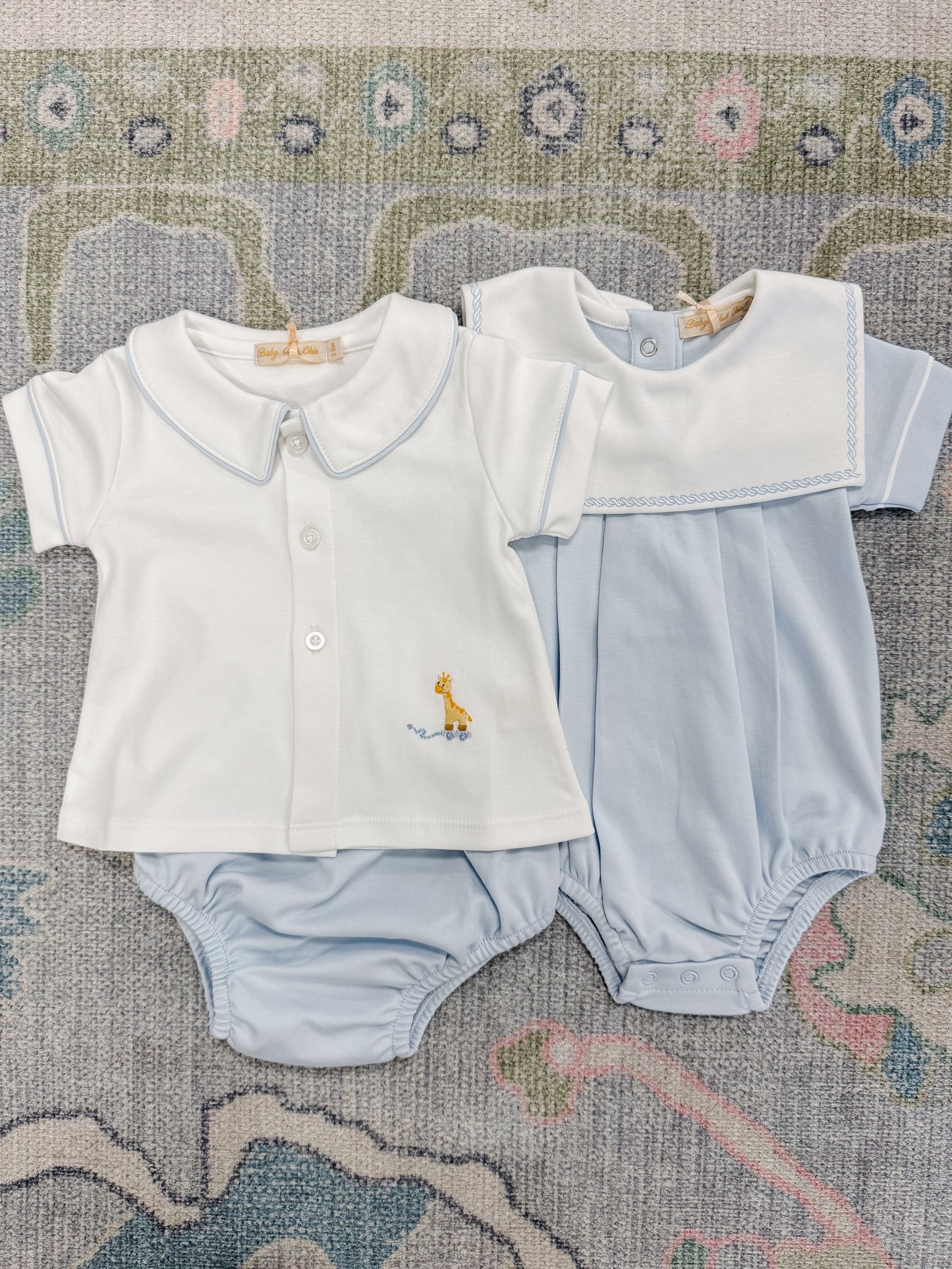 Tiny Giraffe Diaper Set